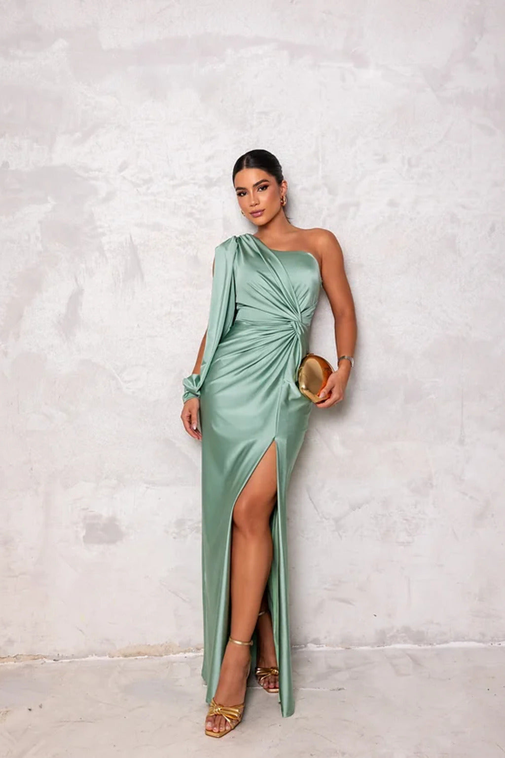 Cindy | Elegant and refined dress