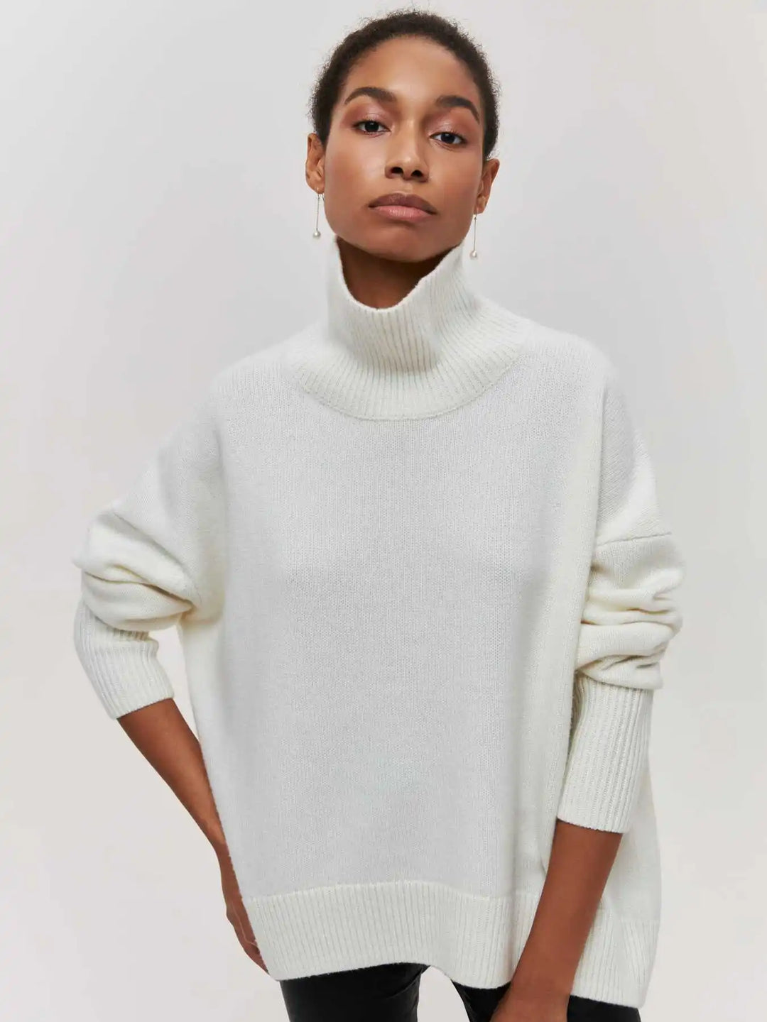 Renee™ - Relaxed Turtleneck Knit Sweater