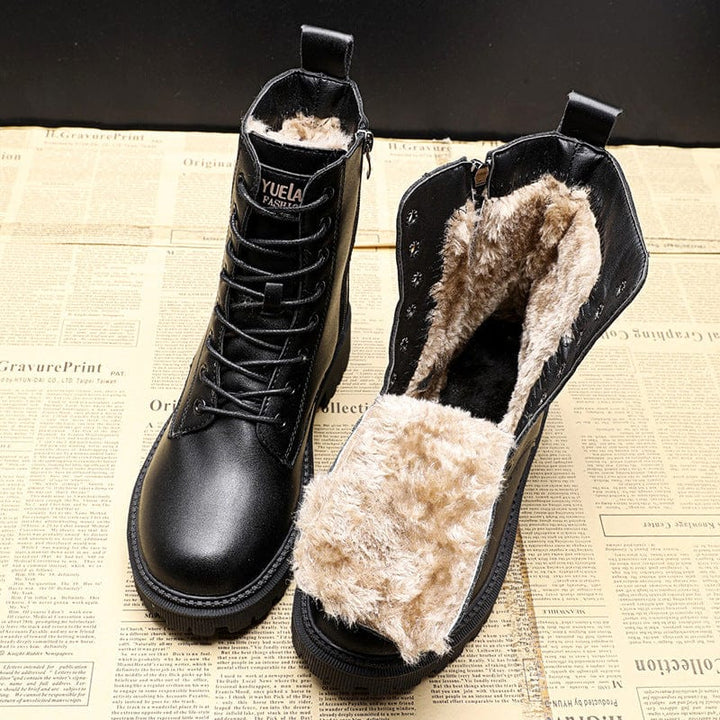 Willow - Laced winter boots with lined inside