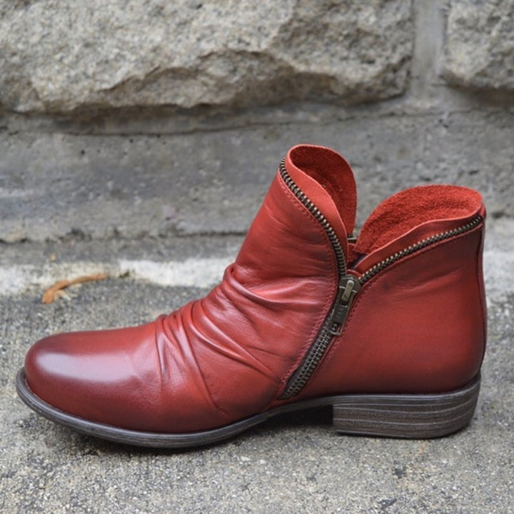 Nora | Leather boots with zipper